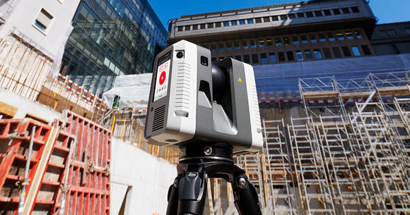 Leica RTC 360 lidar scanner registers your point clouds automatically, in real time, in the field