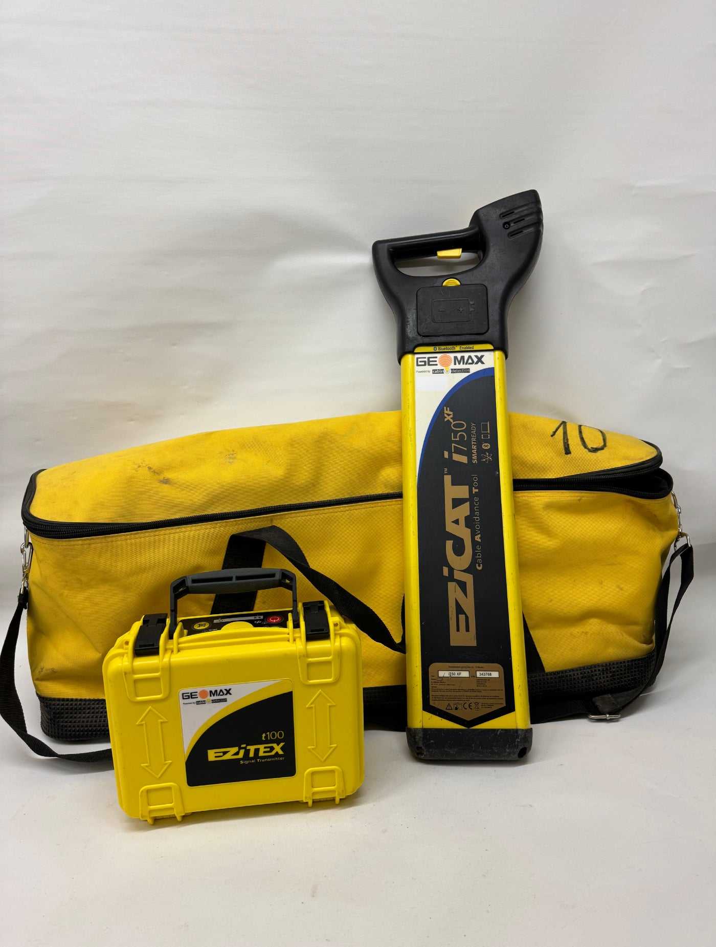 Used EZiCAT i750XF Cable Locator Kit with EZiTEX t100 & Bag